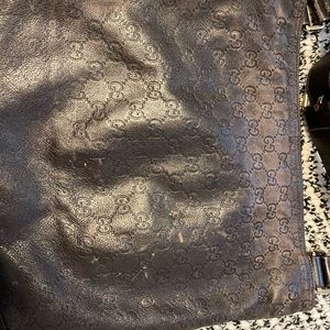Gucci messenger bag